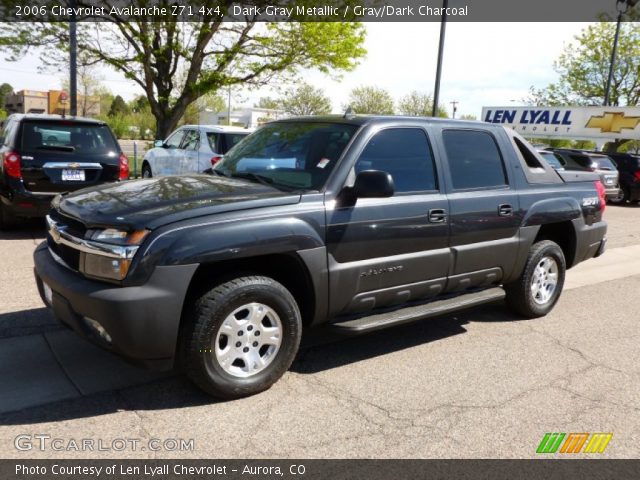 2006 Chevrolet Avalanche Z71 4x4 in Dark Gray Metallic