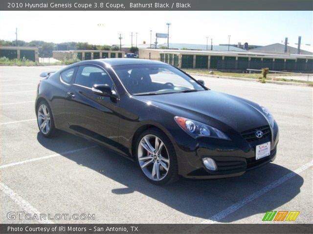 2010 Hyundai Genesis Coupe 3.8 Coupe in Bathurst Black