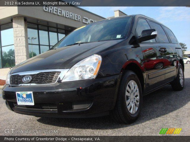 2012 Kia Sedona LX in Midnight Black