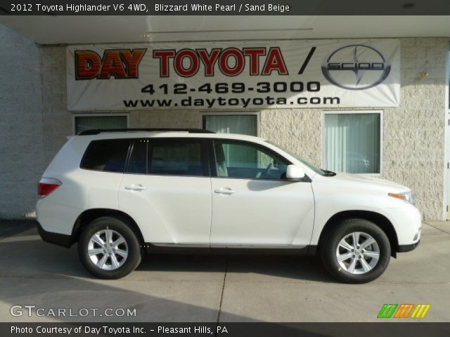 2012 Toyota Highlander V6 4WD in Blizzard White Pearl