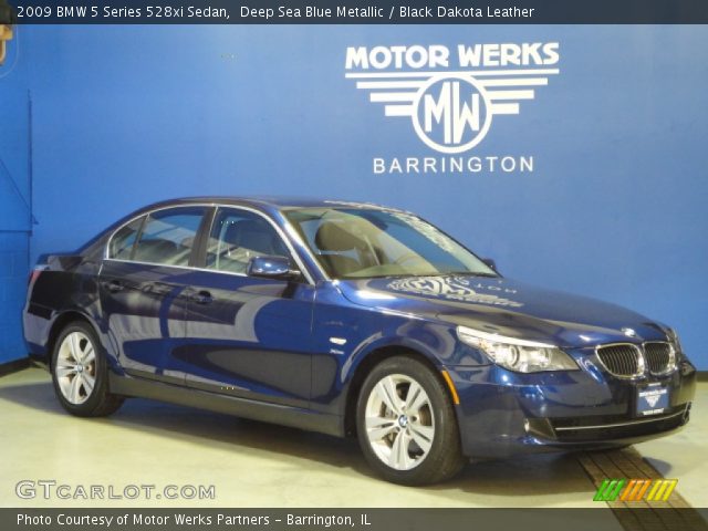 2009 BMW 5 Series 528xi Sedan in Deep Sea Blue Metallic