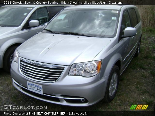 2012 Chrysler Town & Country Touring in Bright Silver Metallic