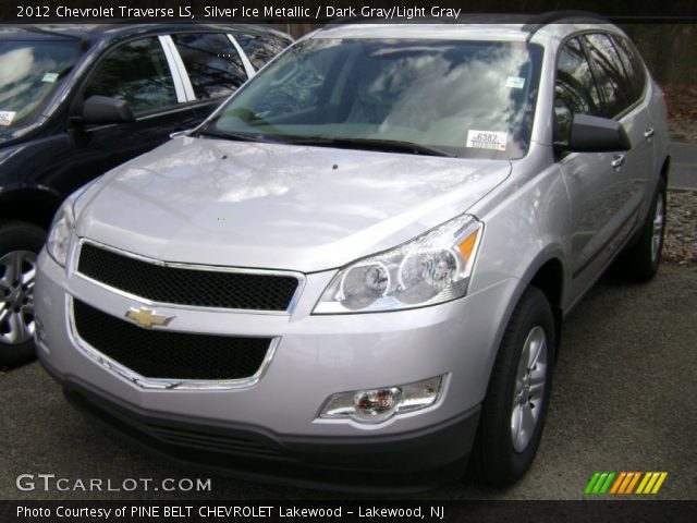 2012 Chevrolet Traverse LS in Silver Ice Metallic