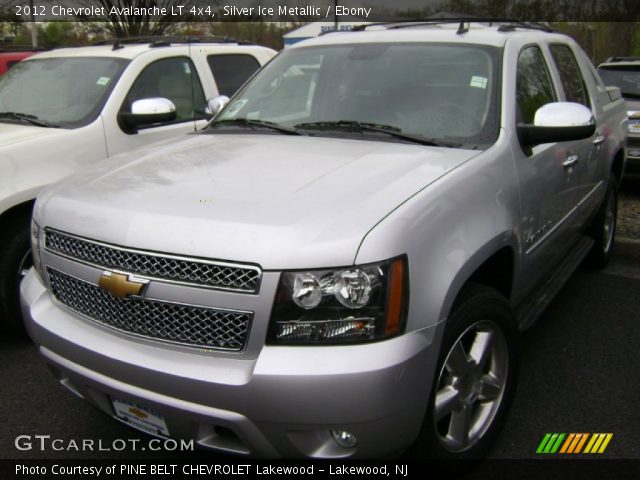 2012 Chevrolet Avalanche LT 4x4 in Silver Ice Metallic
