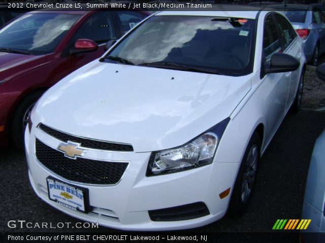 2012 Chevrolet Cruze LS in Summit White