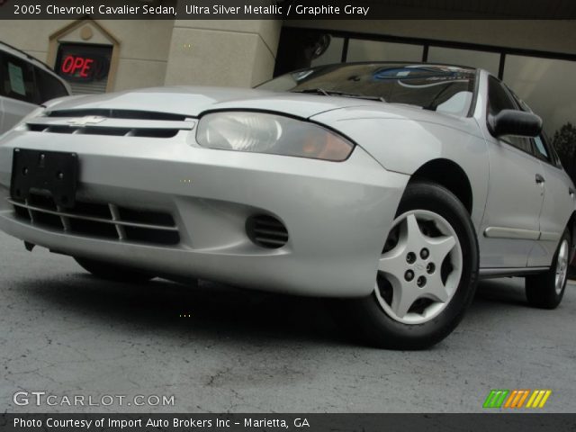 2005 Chevrolet Cavalier Sedan in Ultra Silver Metallic