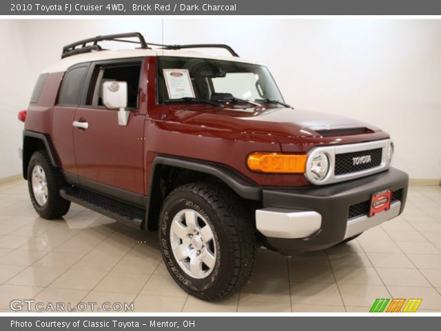 2010 Toyota FJ Cruiser 4WD in Brick Red