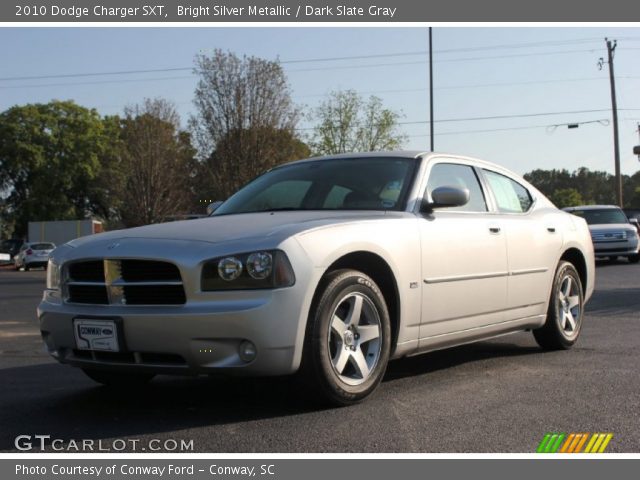 2010 Dodge Charger SXT in Bright Silver Metallic