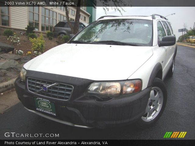 White - 2003 Volvo XC70 AWD - Taupe Interior | GTCarLot.com - Vehicle ...