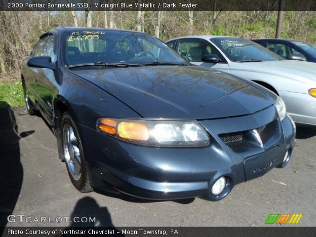 2000 Pontiac Bonneville SSEi in Midnight Blue Metallic