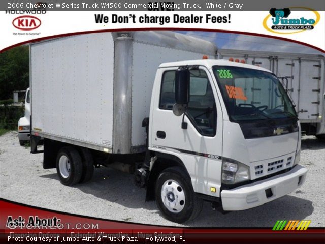 2006 Chevrolet W Series Truck W4500 Commercial Moving Truck in White