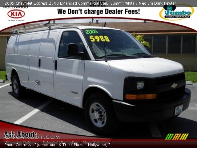 2005 Chevrolet Express 2500 Extended Commercial Van in Summit White