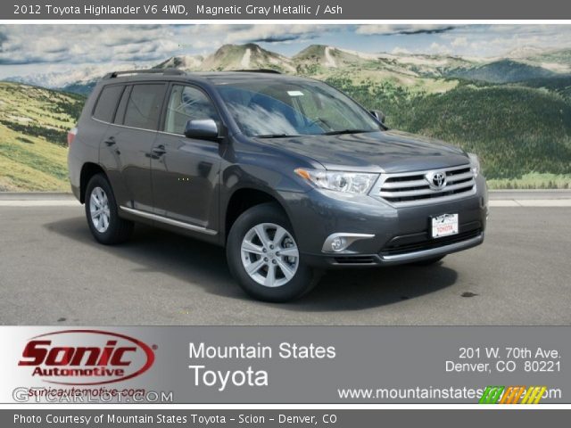 2012 Toyota Highlander V6 4WD in Magnetic Gray Metallic