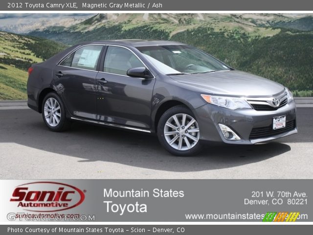 2012 Toyota Camry XLE in Magnetic Gray Metallic