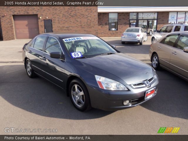 2005 Honda Accord Hybrid Sedan in Graphite Pearl