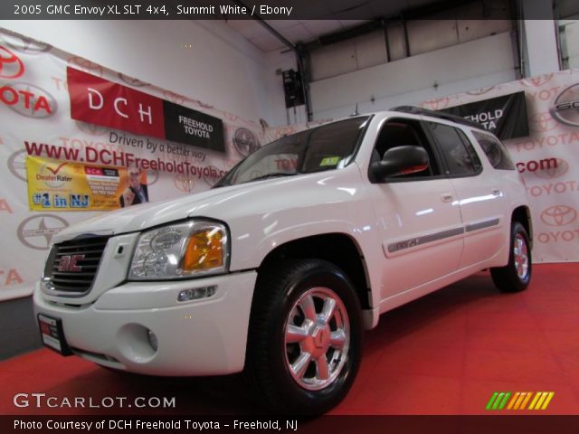 2005 GMC Envoy XL SLT 4x4 in Summit White