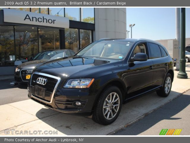 2009 Audi Q5 3.2 Premium quattro in Brilliant Black