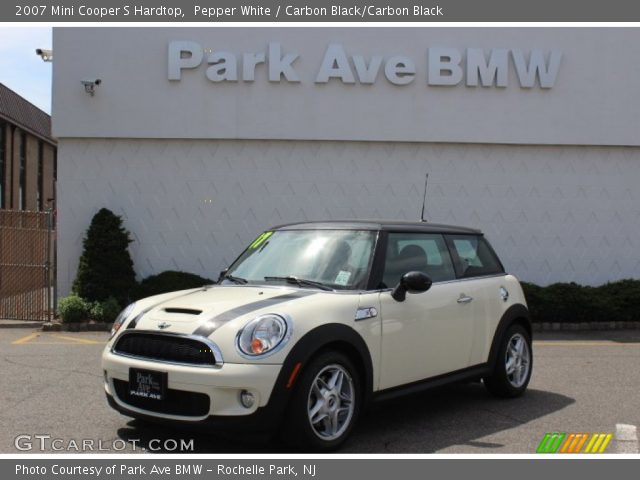 2007 Mini Cooper S Hardtop in Pepper White