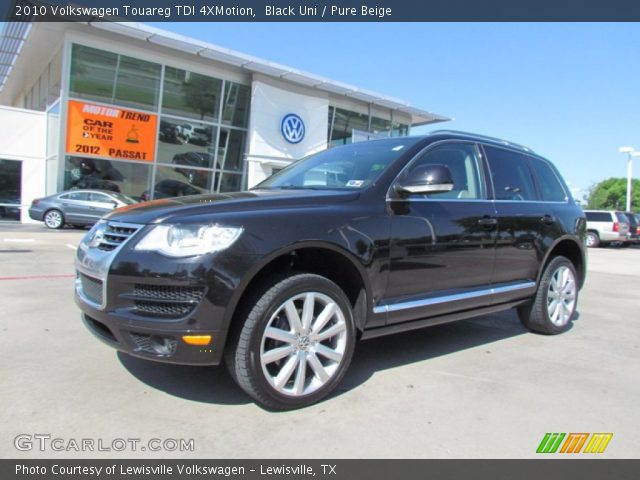 2010 Volkswagen Touareg TDI 4XMotion in Black Uni