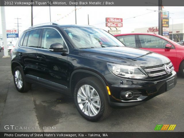2012 Volkswagen Tiguan SE 4Motion in Deep Black Metallic