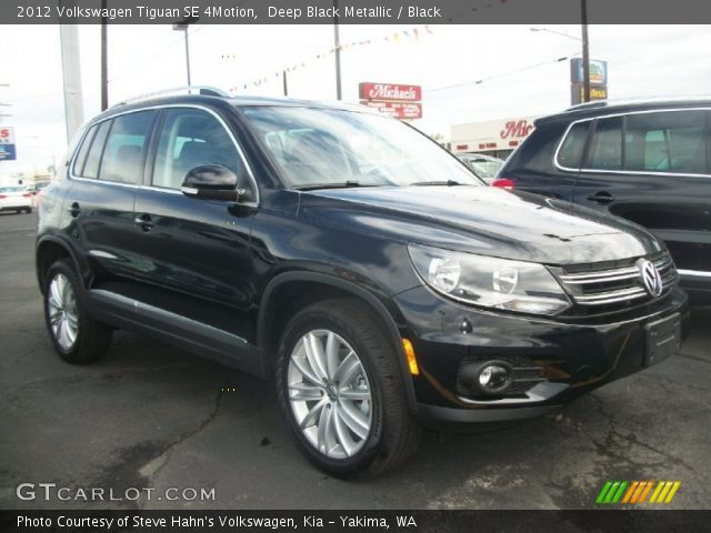 2012 Volkswagen Tiguan SE 4Motion in Deep Black Metallic