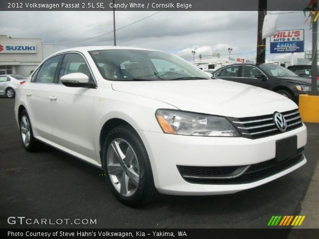 2012 Volkswagen Passat 2.5L SE in Candy White