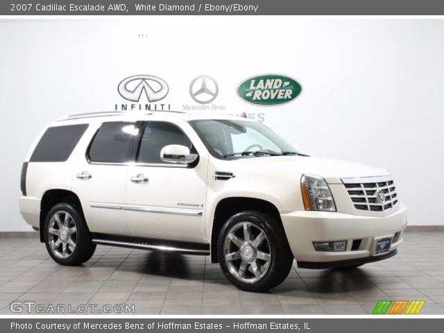 2007 Cadillac Escalade AWD in White Diamond