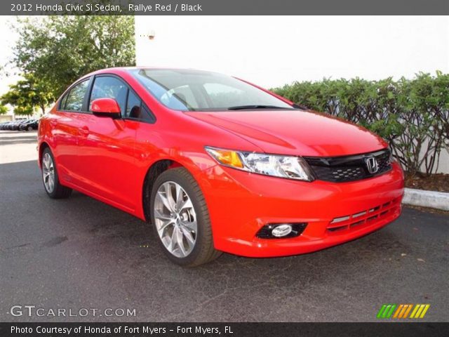2012 Honda Civic Si Sedan in Rallye Red