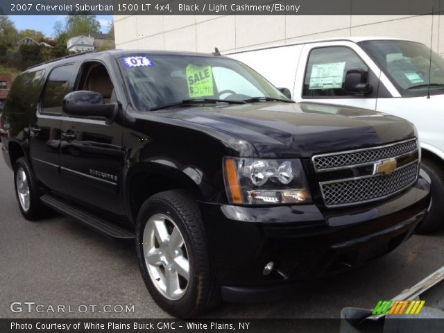 2007 Chevrolet Suburban 1500 LT 4x4 in Black