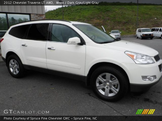 2012 Chevrolet Traverse LT AWD in White