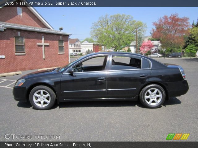 2005 Nissan Altima 3.5 SL in Super Black