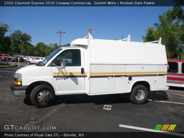 2003 Chevrolet Express 3500 Cutaway Commercial in Summit White