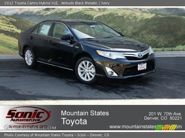2012 Toyota Camry Hybrid XLE in Attitude Black Metallic