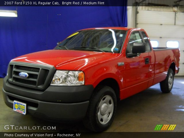 2007 Ford F150 XL Regular Cab in Bright Red