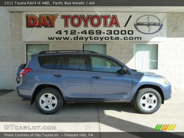 2012 Toyota RAV4 I4 4WD in Pacific Blue Metallic