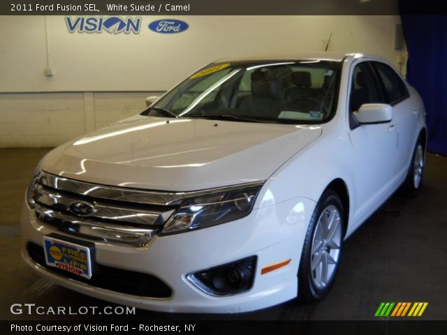 2011 Ford Fusion SEL in White Suede
