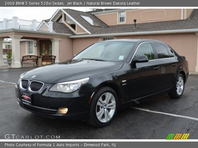 2009 BMW 5 Series 528xi Sedan in Jet Black