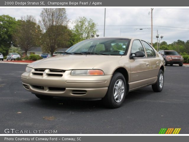 2000 Dodge Stratus SE in Champagne Beige Pearl