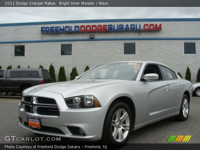 2011 Dodge Charger Rallye in Bright Silver Metallic