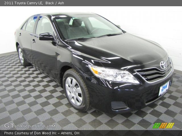 2011 Toyota Camry LE in Black