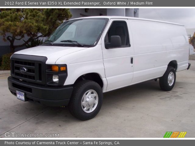 2012 Ford E Series Van E350 XL Extended Passenger in Oxford White
