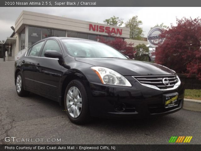 2010 Nissan Altima 2.5 S in Super Black