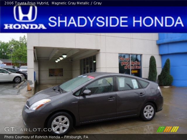 2006 Toyota Prius Hybrid in Magnetic Gray Metallic