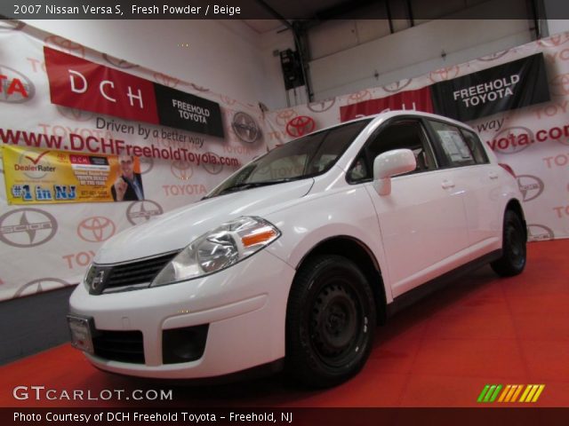 2007 Nissan Versa S in Fresh Powder