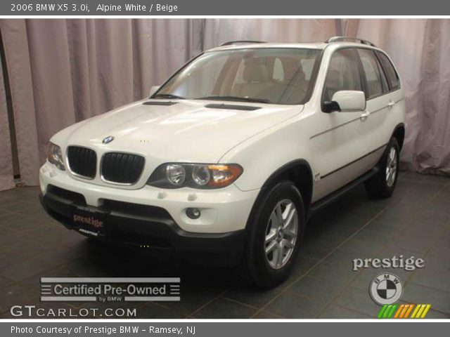 2006 BMW X5 3.0i in Alpine White