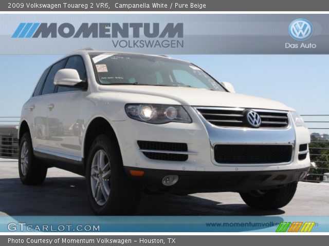 2009 Volkswagen Touareg 2 VR6 in Campanella White