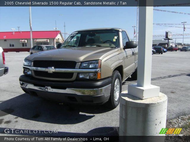 2005 Chevrolet Silverado 1500 Regular Cab in Sandstone Metallic