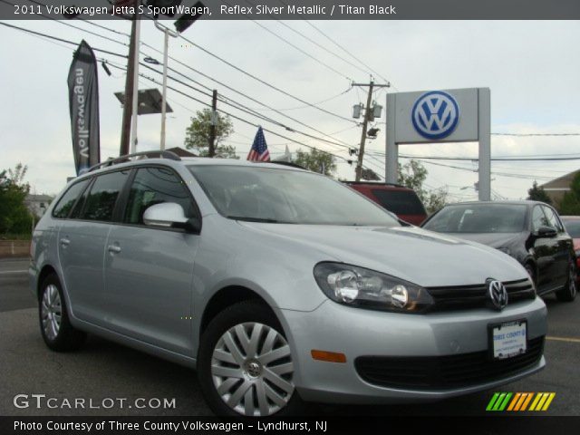 2011 Volkswagen Jetta S SportWagen in Reflex Silver Metallic