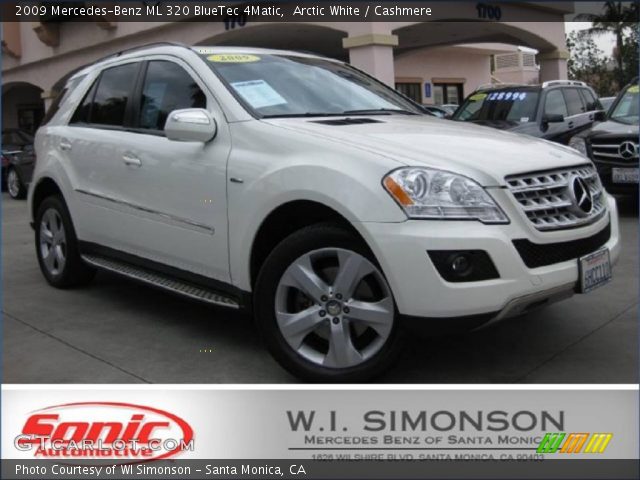 2009 Mercedes-Benz ML 320 BlueTec 4Matic in Arctic White