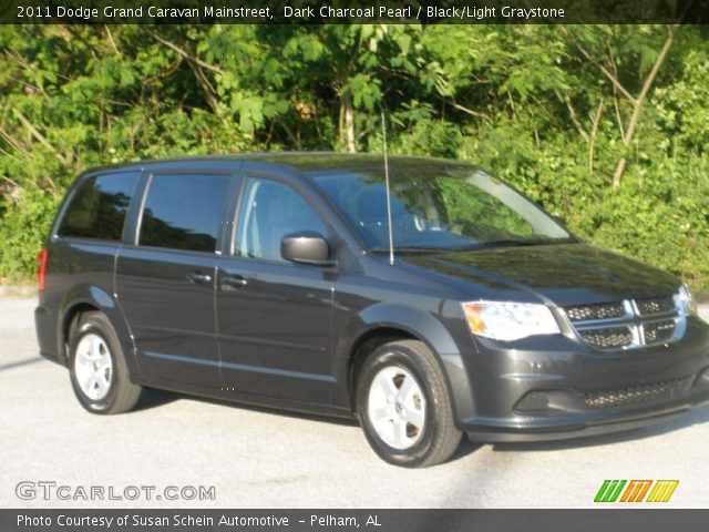2011 Dodge Grand Caravan Mainstreet in Dark Charcoal Pearl